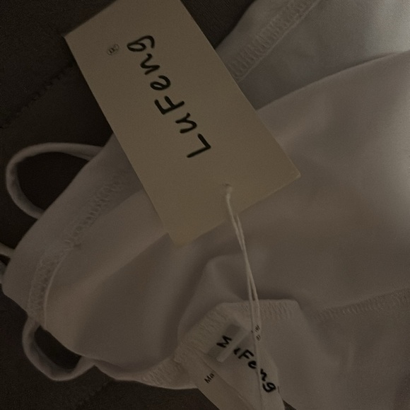 Medium nwt white sress - Picture 4 of 4